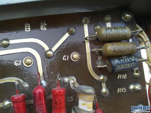 出一些老军机上面的板子老元件.精密电阻.电容.继电器.电子管,每公斤30元